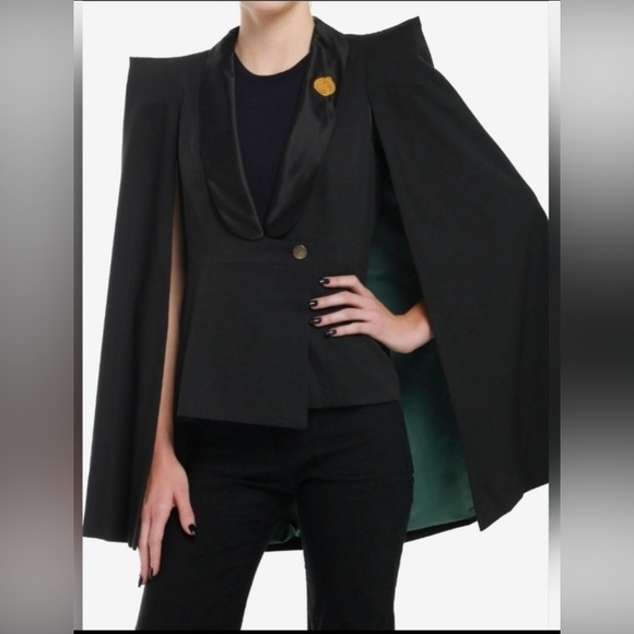 Her Universe Jackets & Blazers - Her Universe Wicked Black Cape Blazer